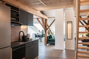 CREST - Riverside Lofts mit Parken I Balkon I Küche I Regendusche
